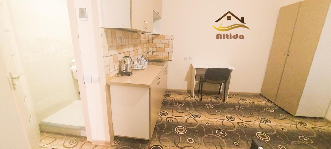 Altida Apartment เยเรวาน ภายนอก รูปภาพ
