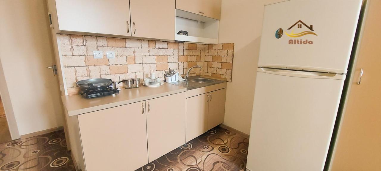 Altida Apartment เยเรวาน ภายนอก รูปภาพ