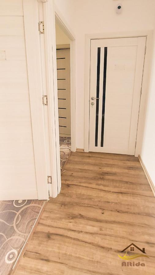 Altida Apartment เยเรวาน ภายนอก รูปภาพ